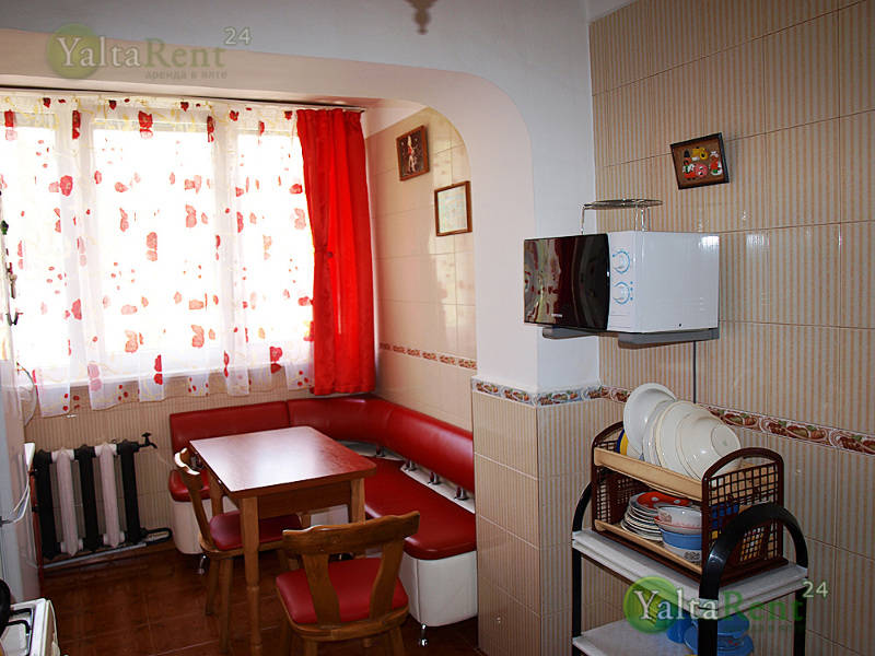 Фото: Трехкомнатная квартира для большой семьи в Ялте