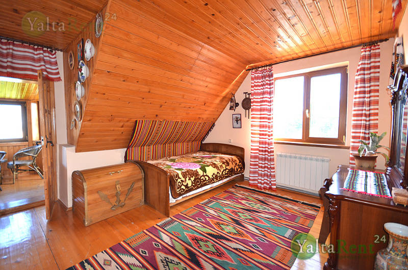 Фото: Небольшой уютный дом в р-не Поляны Сказок в Ялте